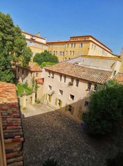 Tres Bel Appartement Centre Ville Historique Aix-en-Provence Exteriér fotografie